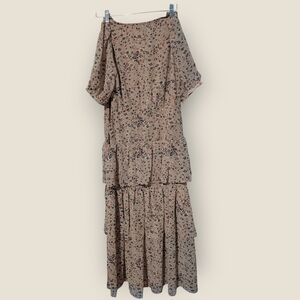 Fate Beige‎ Floral Maxi Dress
